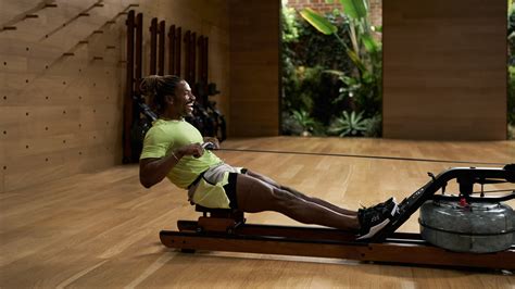 rowing with bakari (2022) in linea - rowing with bakari workout